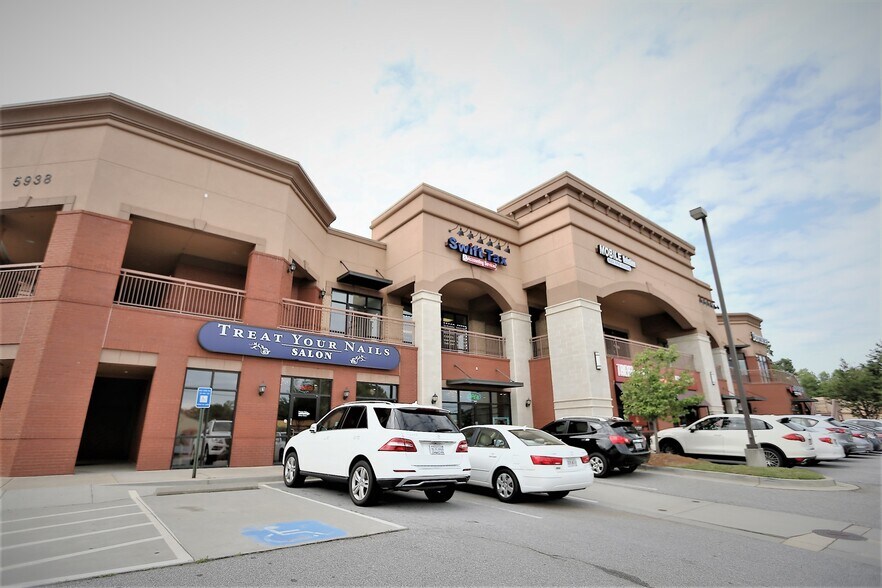 More Photos Of 5938 Buford Hwy, Atlanta Unknown For Lease