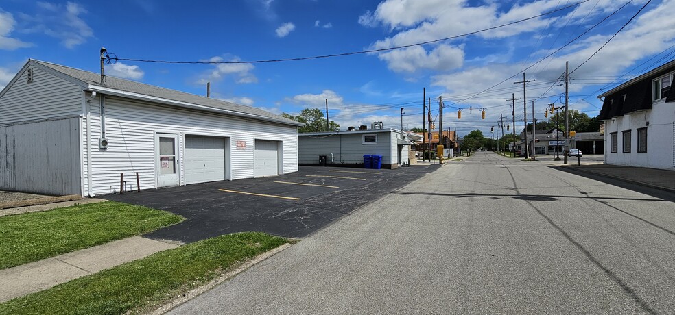 More Photos Of 2902 Buffalo Rd, Erie Restaurant For Sale