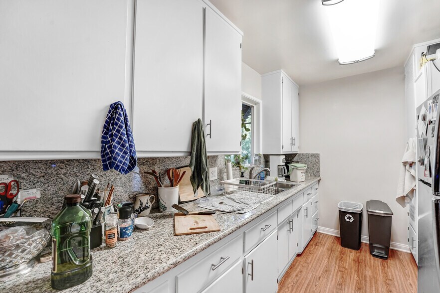 More Photos Of 14728 Magnolia Blvd, Sherman Oaks Apartments For Sale