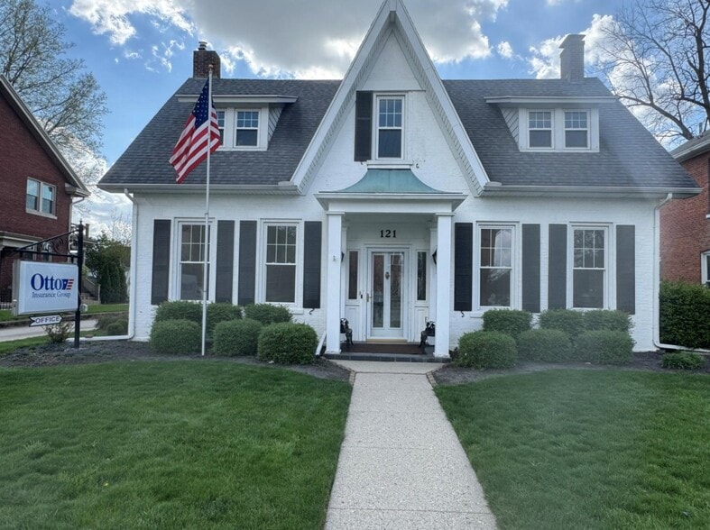 Primary Photo Of 121 N Wayne St, Saint Marys Office For Lease