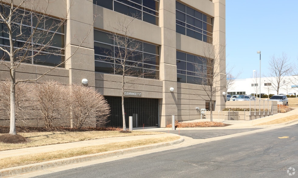 More Photos Of 2723 S State St, Ann Arbor Office Residential For Lease