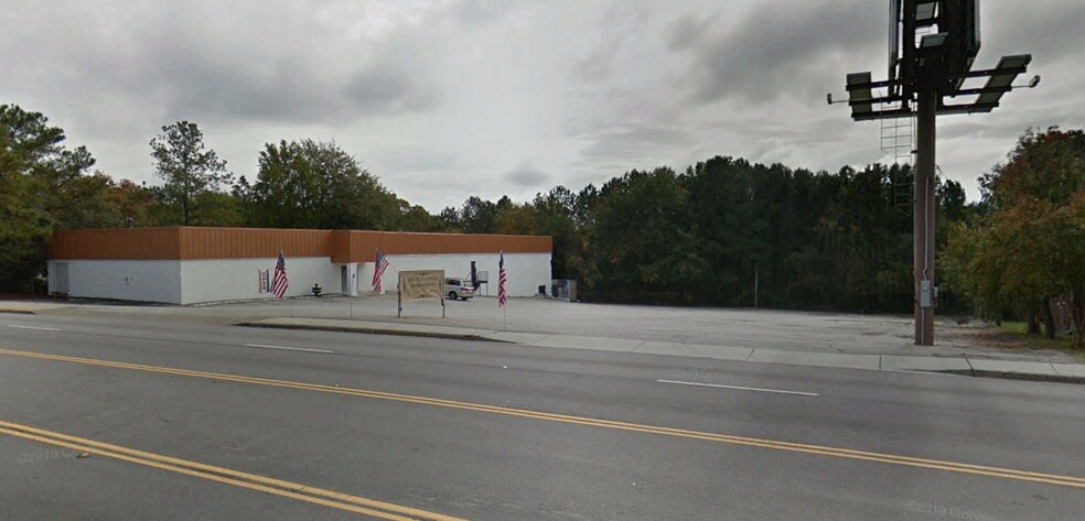 More Photos Of 8808 Two Notch Rd, Columbia Freestanding For Lease