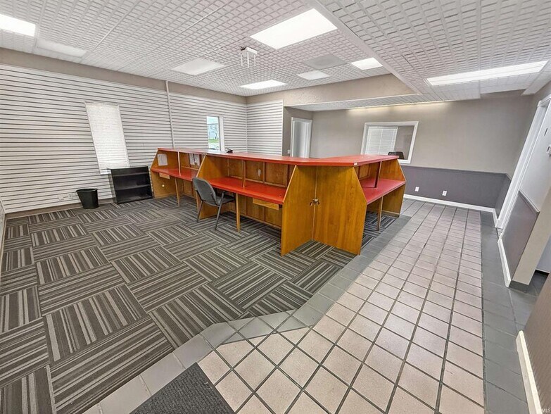 More Photos Of 2632 Cathy Ln, Jasper Warehouse For Sale