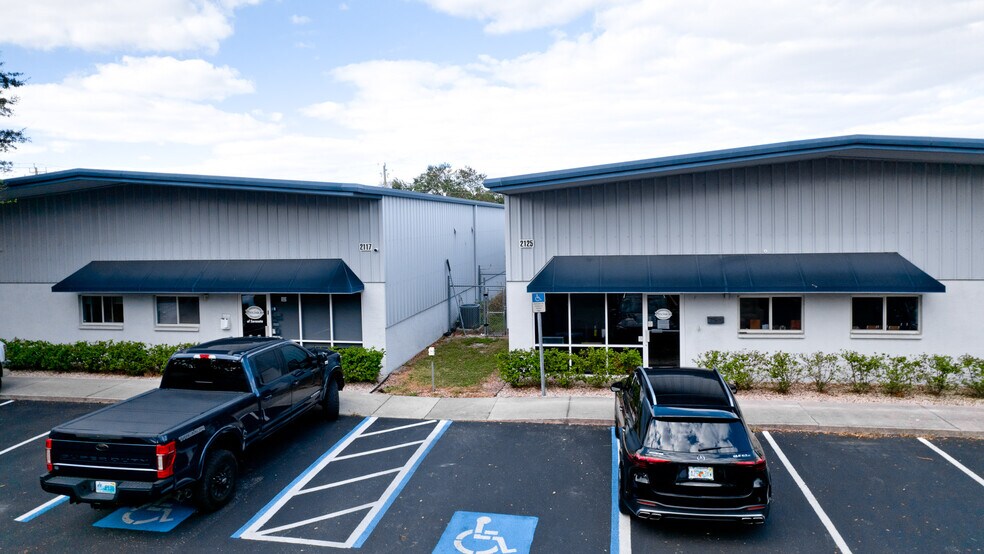 More Photos Of 2117-2125 47th st, Sarasota Warehouse For Sale
