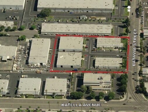 More Photos Of 1414-1420 N Batavia St, Orange Light Manufacturing For Lease
