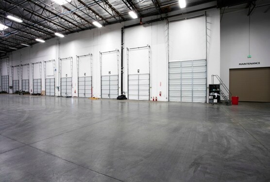 More Photos Of 14520 Delta Ln, Huntington Beach Distribution For Lease