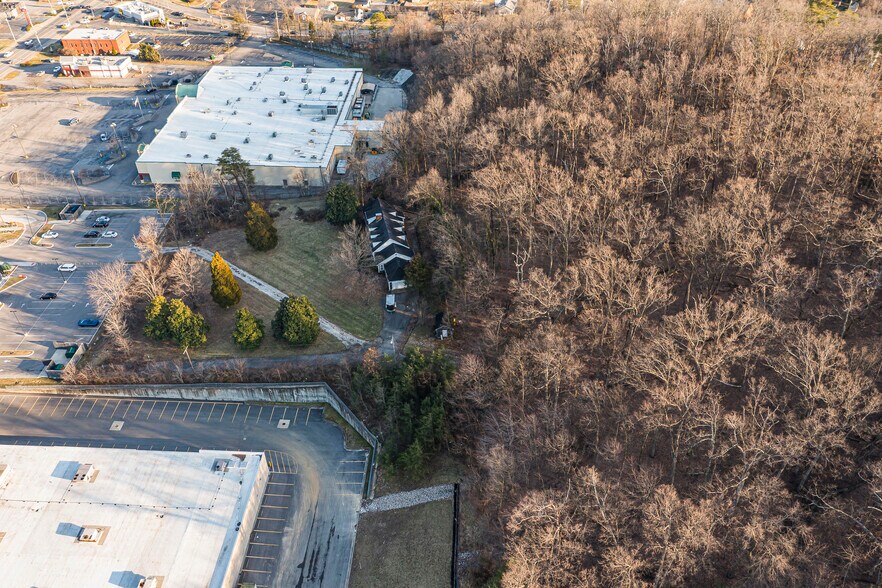 More Photos Of 2205 State St, New Albany Land For Sale