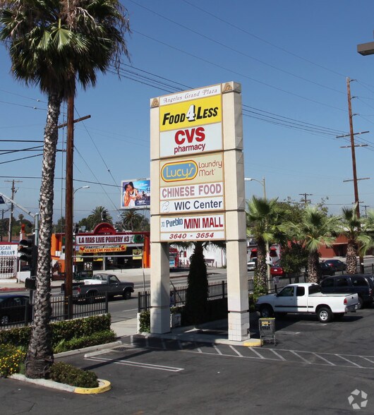 More Photos Of 3640-3654 E Olympic Blvd, Los Angeles Flex For Lease