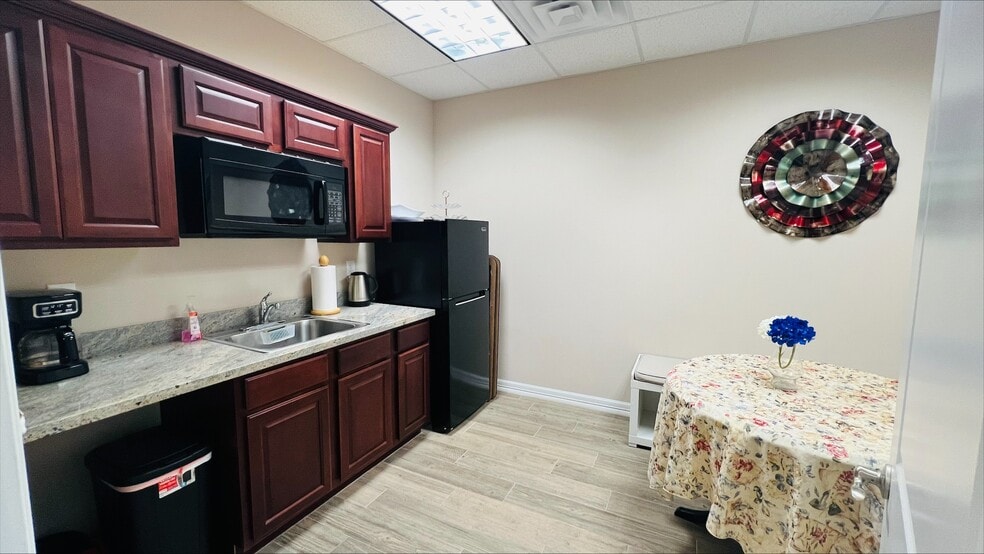 More Photos Of 16310 State Highway 249, Houston Office For Sale