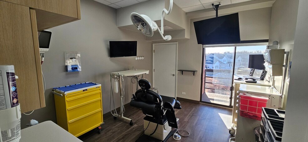 More Photos Of 7586 W Jewell Ave, Lakewood Medical For Sale