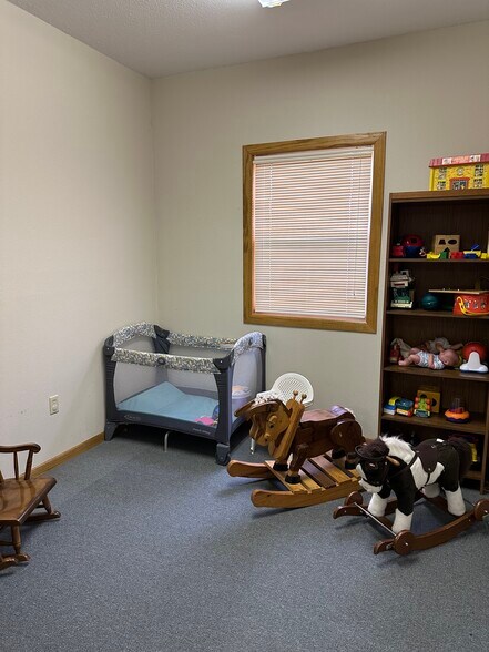 More Photos Of 3906 CR 2600, Dearing Specialty For Sale