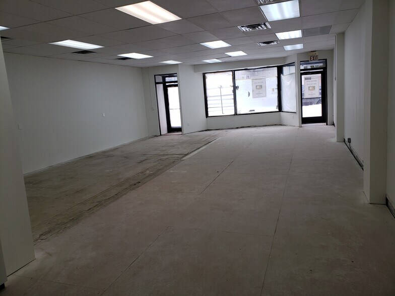 More Photos Of 20 E Main St, Waterbury Apartments For Lease