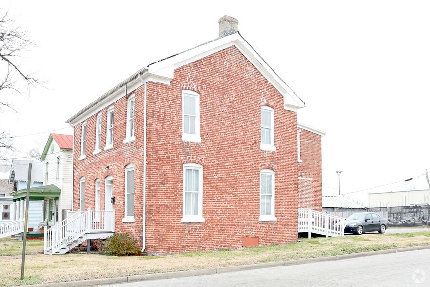 More Photos Of 757 Broad St, Portsmouth Office For Sale