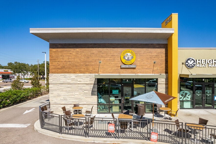 More Photos Of 2849-2855 Gulf To Bay Blvd, Clearwater Restaurant For Lease
