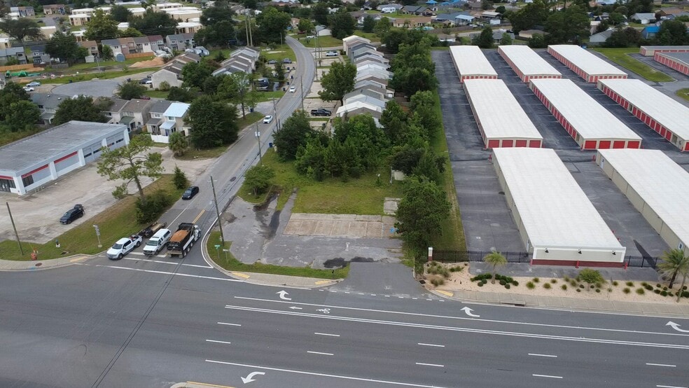 Primary Photo Of 3931 W Highway 390, Panama City Service Station For Sale