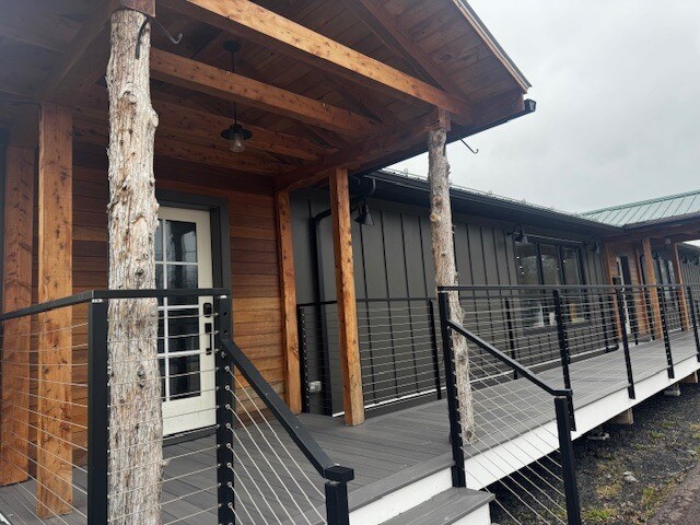 More Photos Of 7 Ferry Rd, South Hero Storefront For Sale