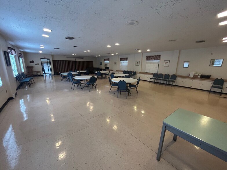 More Photos Of 21 Cromwell Rd, Cincinnati Religious Facility For Sale