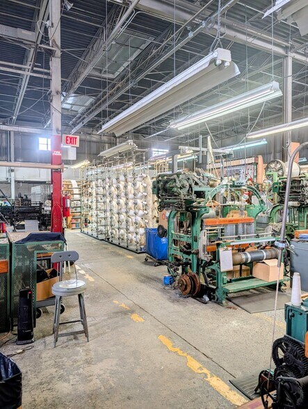 More Photos Of 20 N Front St, Bally Distribution For Sale