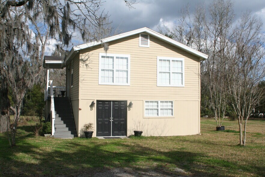 Primary Photo Of 10221 New Kings Rd, Jacksonville Office Residential For Sale
