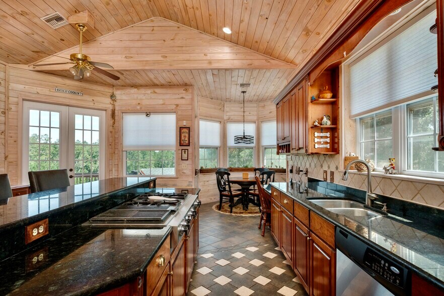 More Photos Of 7650 N Whippoorwill Ter, Hernando Horse Stables For Sale