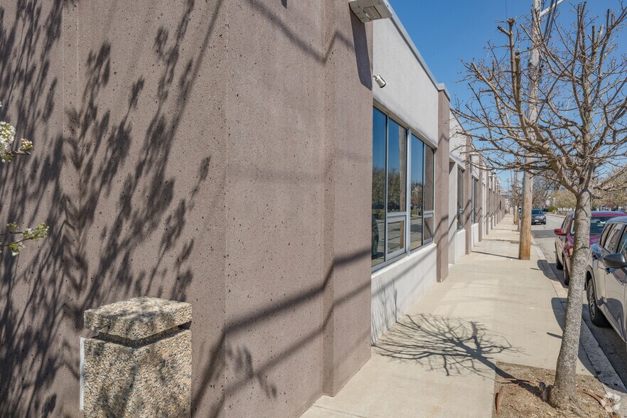 More Photos Of 225 Carolina Ave, Providence Research And Development For Lease