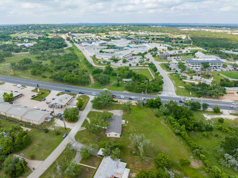 More Photos Of 101 Retha Dr, Dripping Springs Specialty For Sale