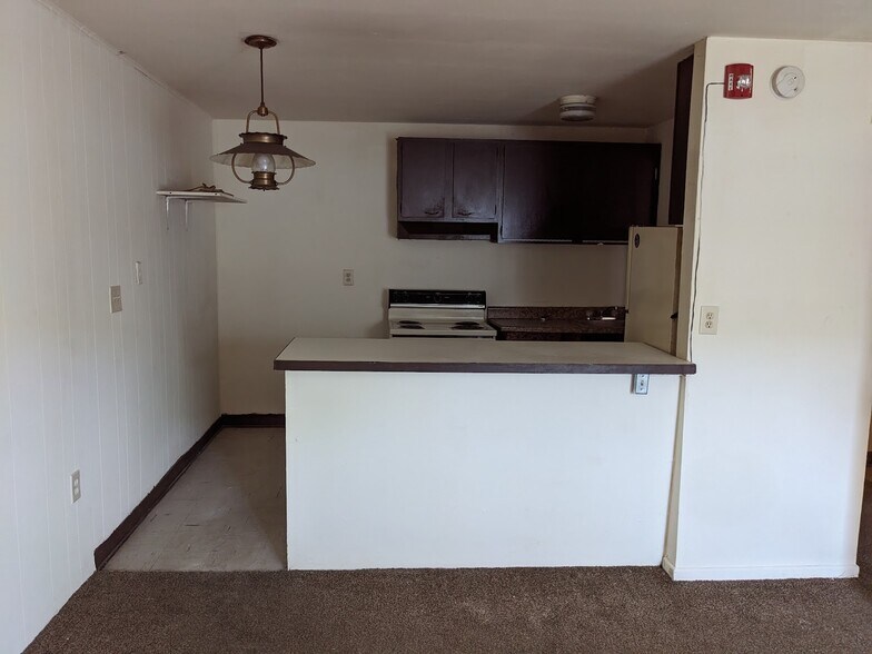 More Photos Of 1019 James St, Syracuse Apartments For Sale