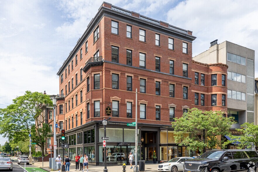 More Photos Of 39-45 Newbury St, Boston Loft Creative Space For Lease