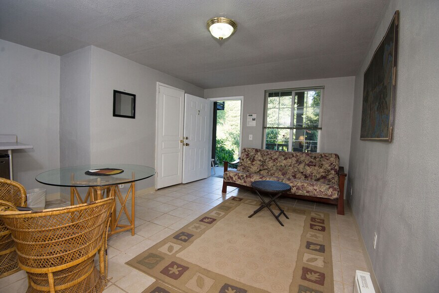 More Photos Of 20250 Highway 116, Monte Rio Hotel For Sale