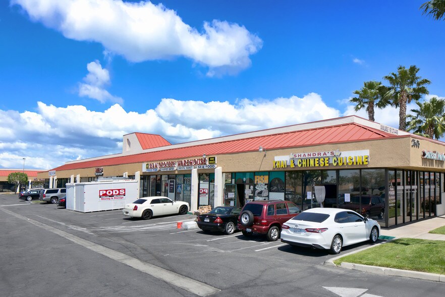 More Photos Of 2501-2505 E Palmdale Blvd, Palmdale Unknown For Lease