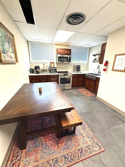 More Photos Of 6538 Baptist Way, East Syracuse Medical For Sale