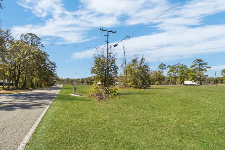 More Photos Of 9150 SE County Road 221, Hampton Land For Sale