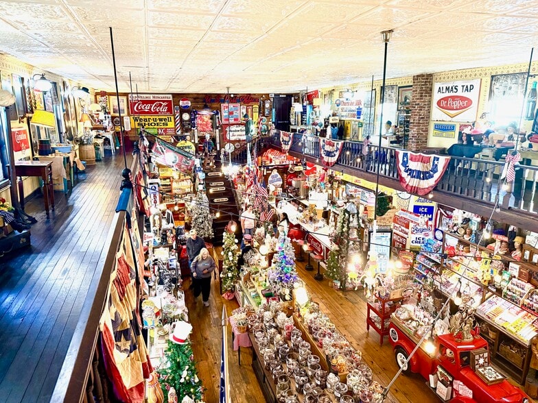 More Photos Of 219 MO-21, Caledonia Storefront Retail Residential For Sale