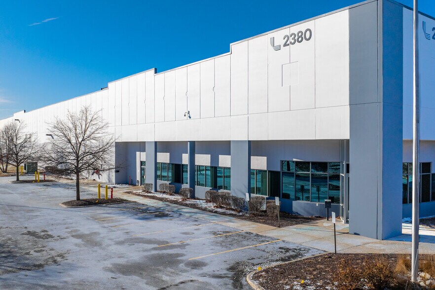 More Photos Of 2380 Sullivan Rd, Aurora Manufacturing For Lease