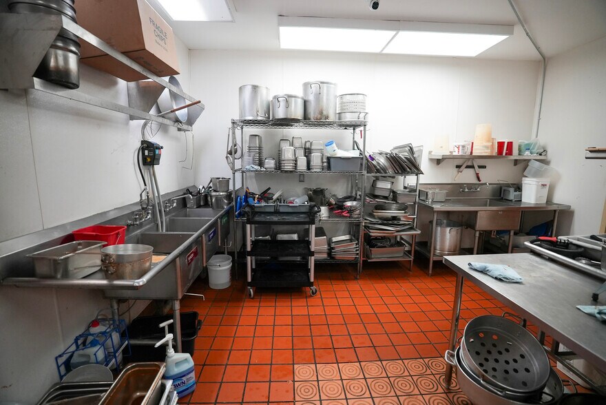 More Photos Of 1235 Harbor Blvd, West Sacramento Restaurant For Sale