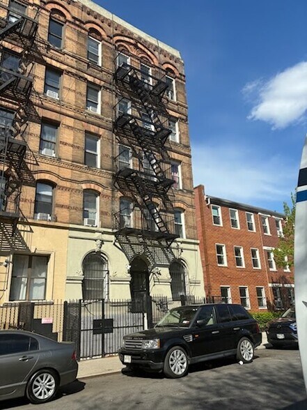 More Photos Of 717 E 5th St, New York Apartments For Sale