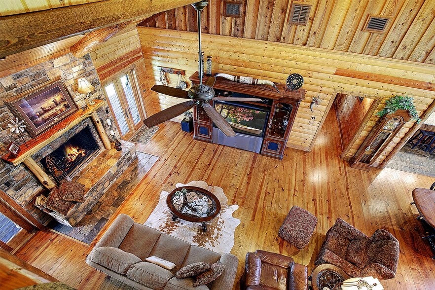 More Photos Of 575 County Road 1214, Quitman Specialty For Sale
