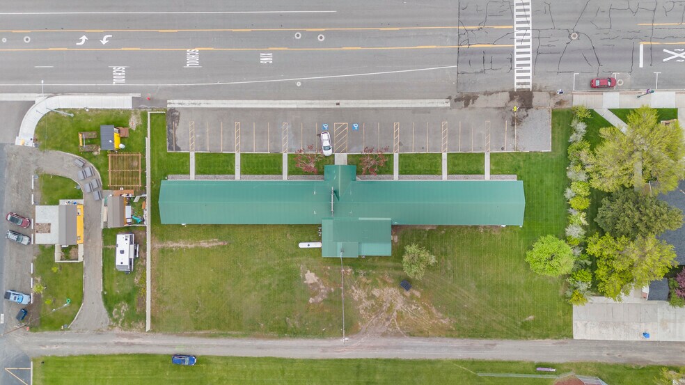 More Photos Of 1665 Whisper Ridge Rd, Ashton Hotel For Sale