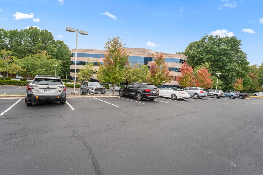 More Photos Of 1801 Robert Fulton Dr, Reston Medical For Sale