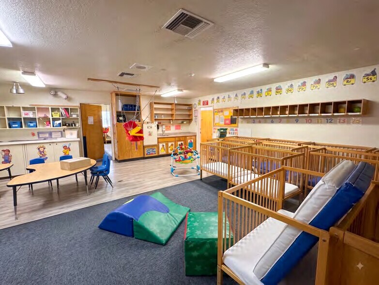 More Photos Of 3602 W Greenway Rd, Phoenix Daycare Center For Sale