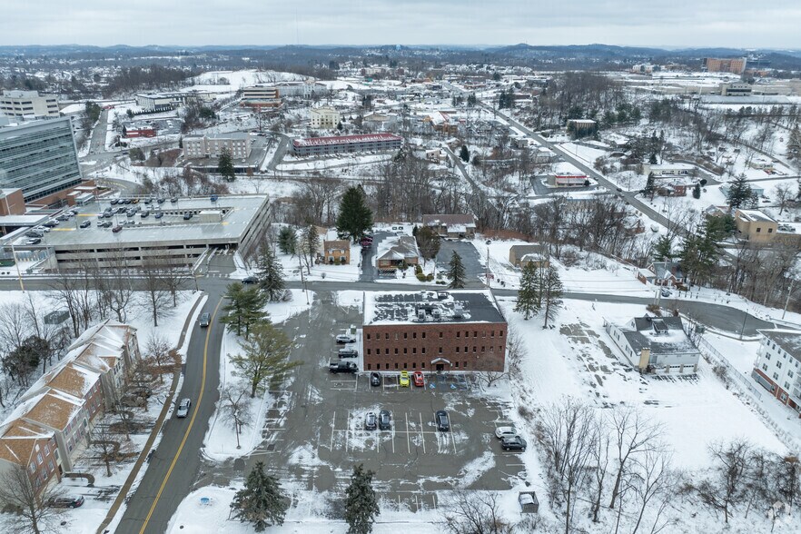 More Photos Of 117 Fox Plan Rd, Monroeville Office For Lease
