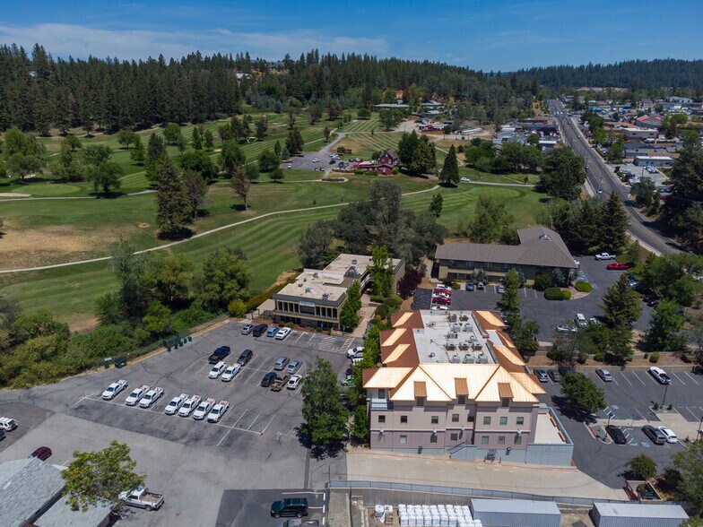More Photos Of 900 E Main St, Grass Valley Medical For Sale