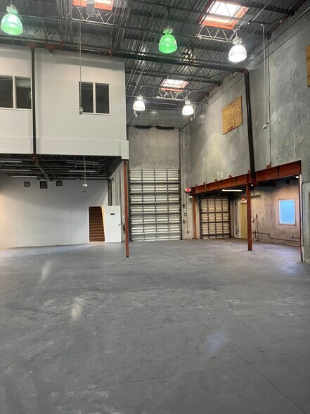 More Photos Of 755 NW 17th Ave, Delray Beach Industrial For Lease