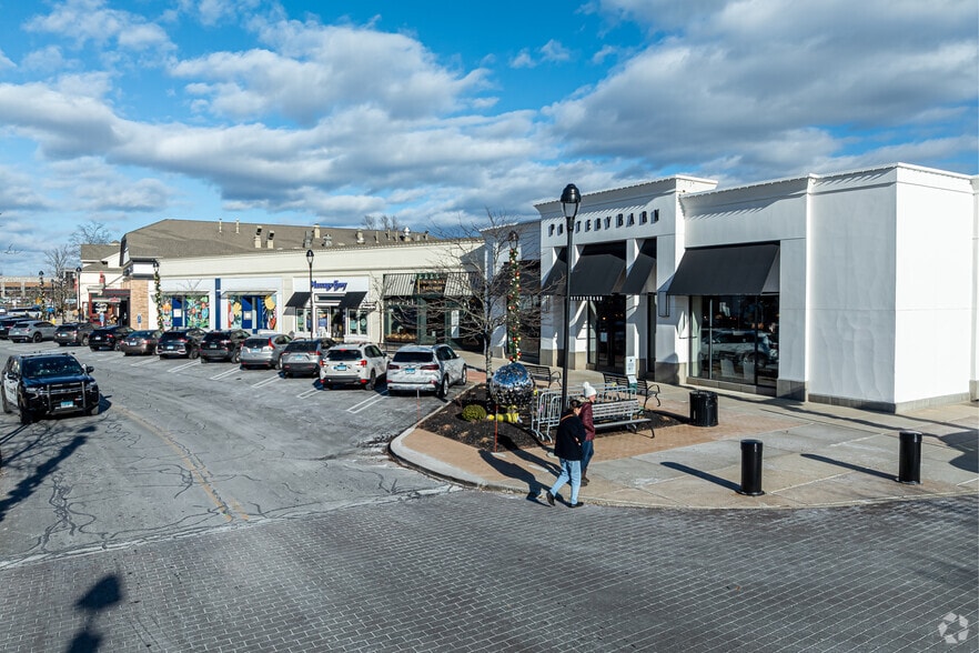 More Photos Of 600 Evergreen Way, South Windsor Unknown For Lease