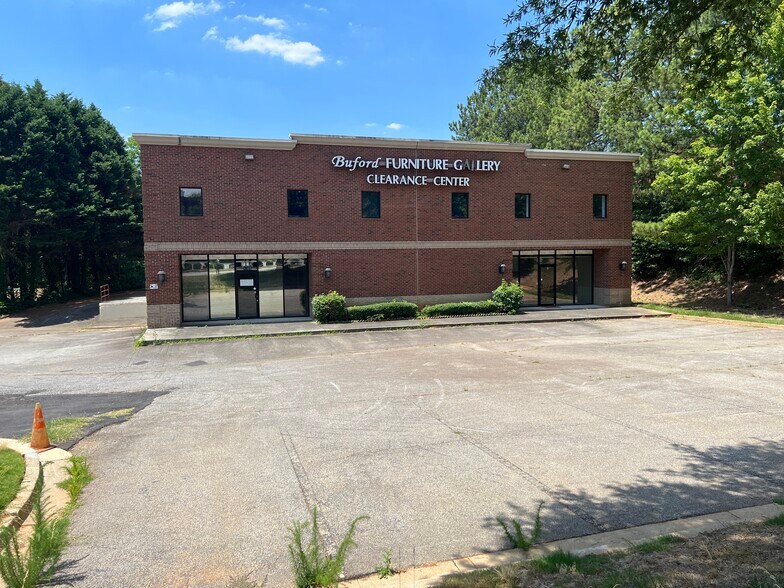 More Photos Of 4388 Sudderth Rd, Buford Warehouse For Sale
