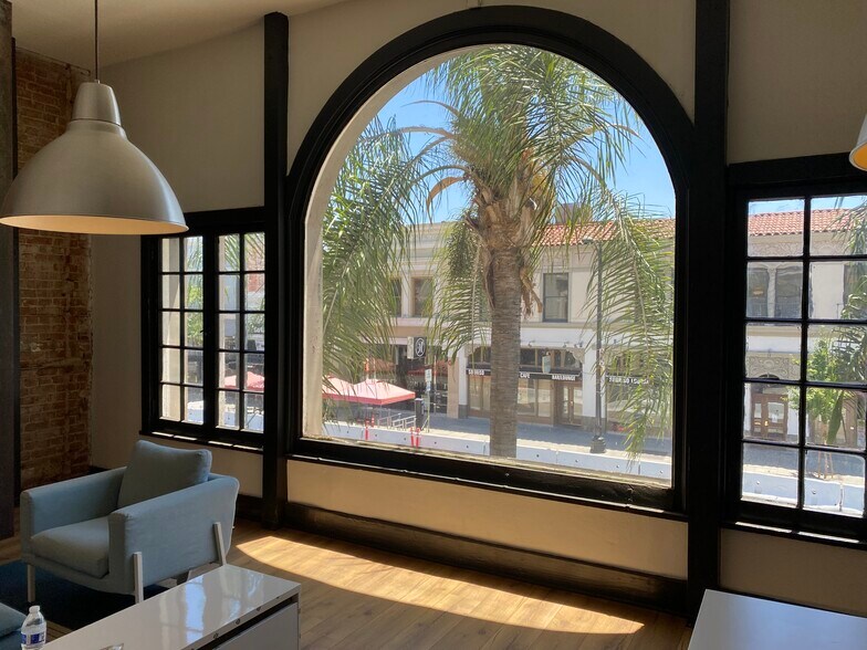 More Photos Of 43 E Colorado Blvd, Pasadena Restaurant For Sale