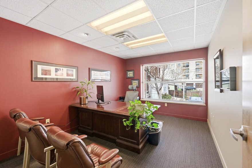 More Photos Of 555 S 300 E, Salt Lake City Office For Sale