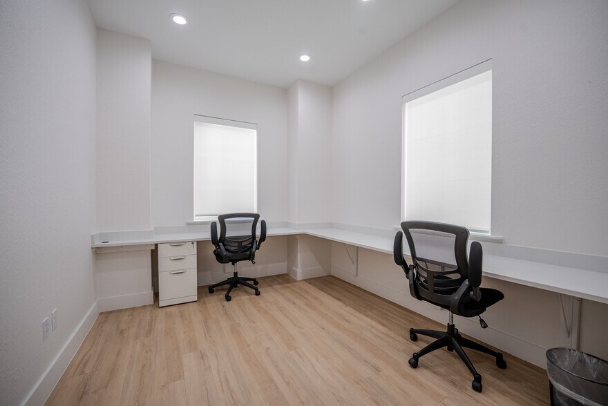 More Photos Of 6601 SW 80th Ave, Ocala Coworking Space