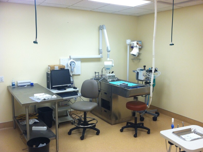 More Photos Of 7206 Gooding Blvd, Delaware Medical For Sale