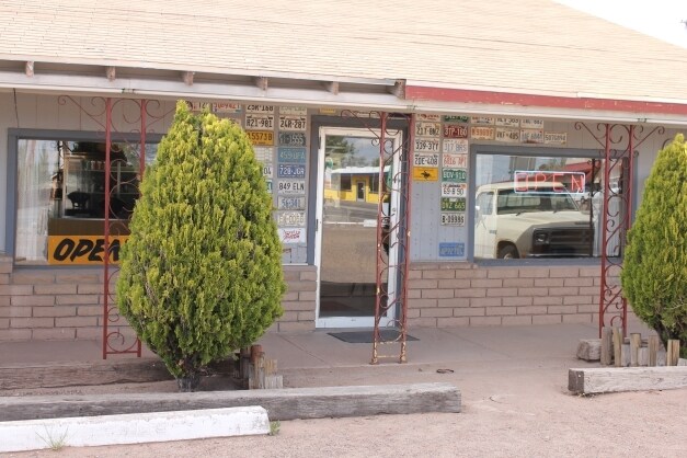 More Photos Of 2101-2105 Navajo Blvd, Holbrook Hospitality For Sale